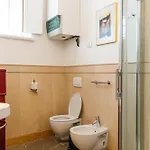 In Pieno Centro Storico Con Parcheggio Gratuito Incluso. Daire