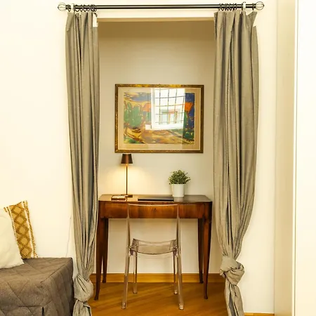 Apartment In Pieno Centro Storico Con Parcheggio Gratuito Incluso.